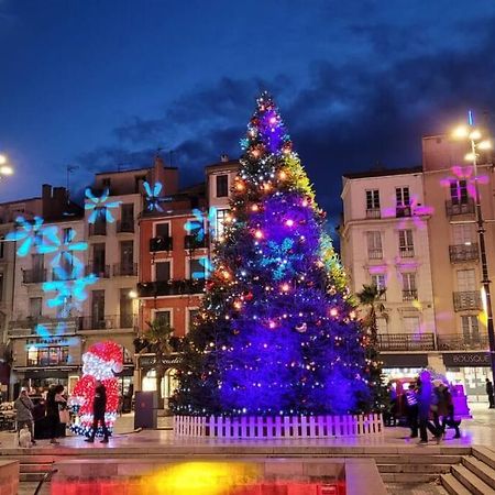 Appartement Cosy Au Pied Des Halles,Le Rossini ナルボンヌ エクステリア 写真