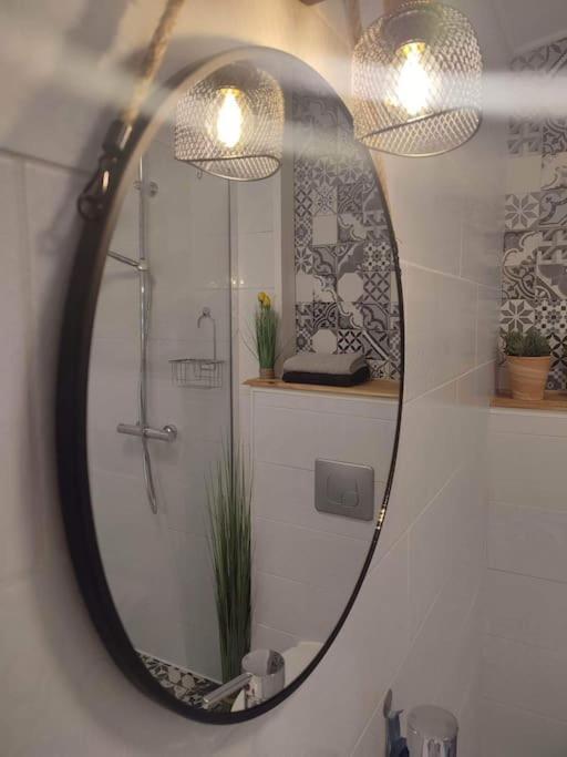 Appartement Cosy Au Pied Des Halles,Le Rossini ナルボンヌ エクステリア 写真